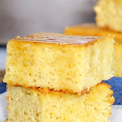 Classic Cornbread - Yummi Haus