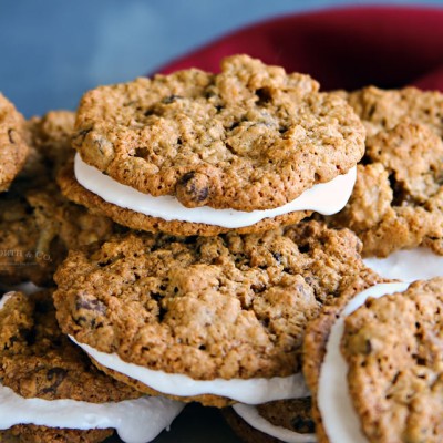 Oatmeal Cream Pie Cookies - Taste of the Frontier