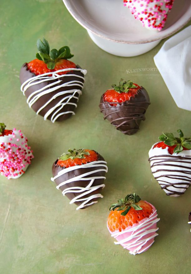 Easy Chocolate Covered Strawberries - Taste of the Frontier