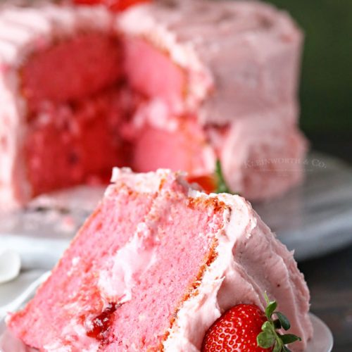 Easy Strawberry Cake Recipe - Yummi Haus