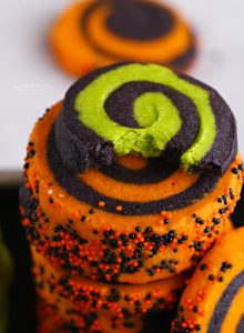 Halloween Sugar Cookies - Yummi Haus