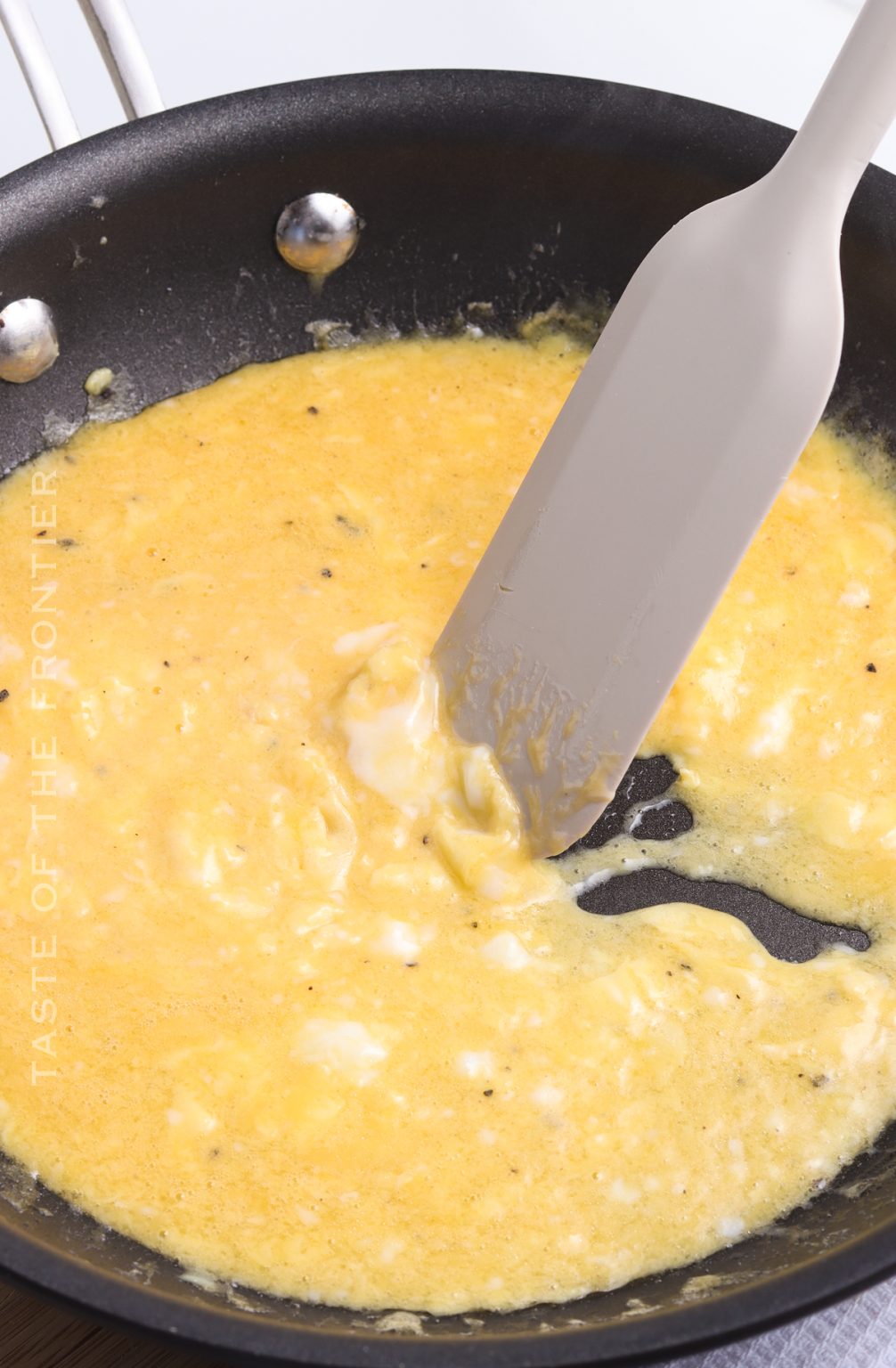 Scrambled Eggs Recipe - Yummi Haus