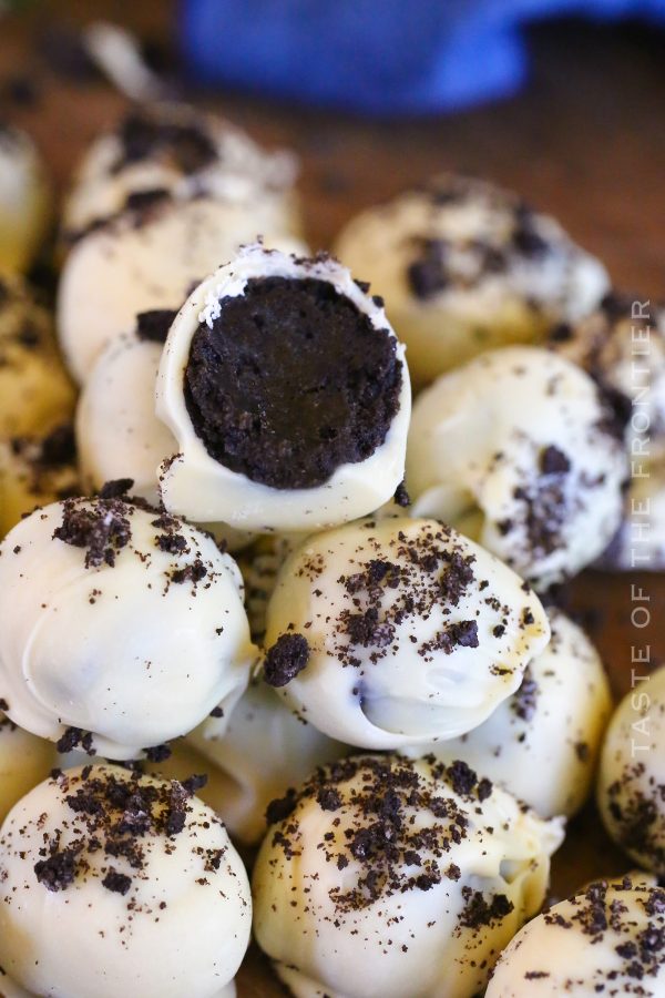 Oreo Balls - Oreo Truffles - Taste of the Frontier