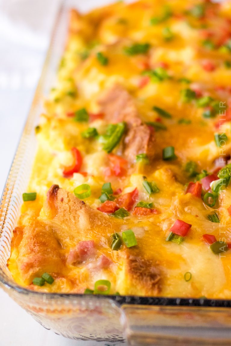 Overnight Breakfast Casserole - Yummi Haus