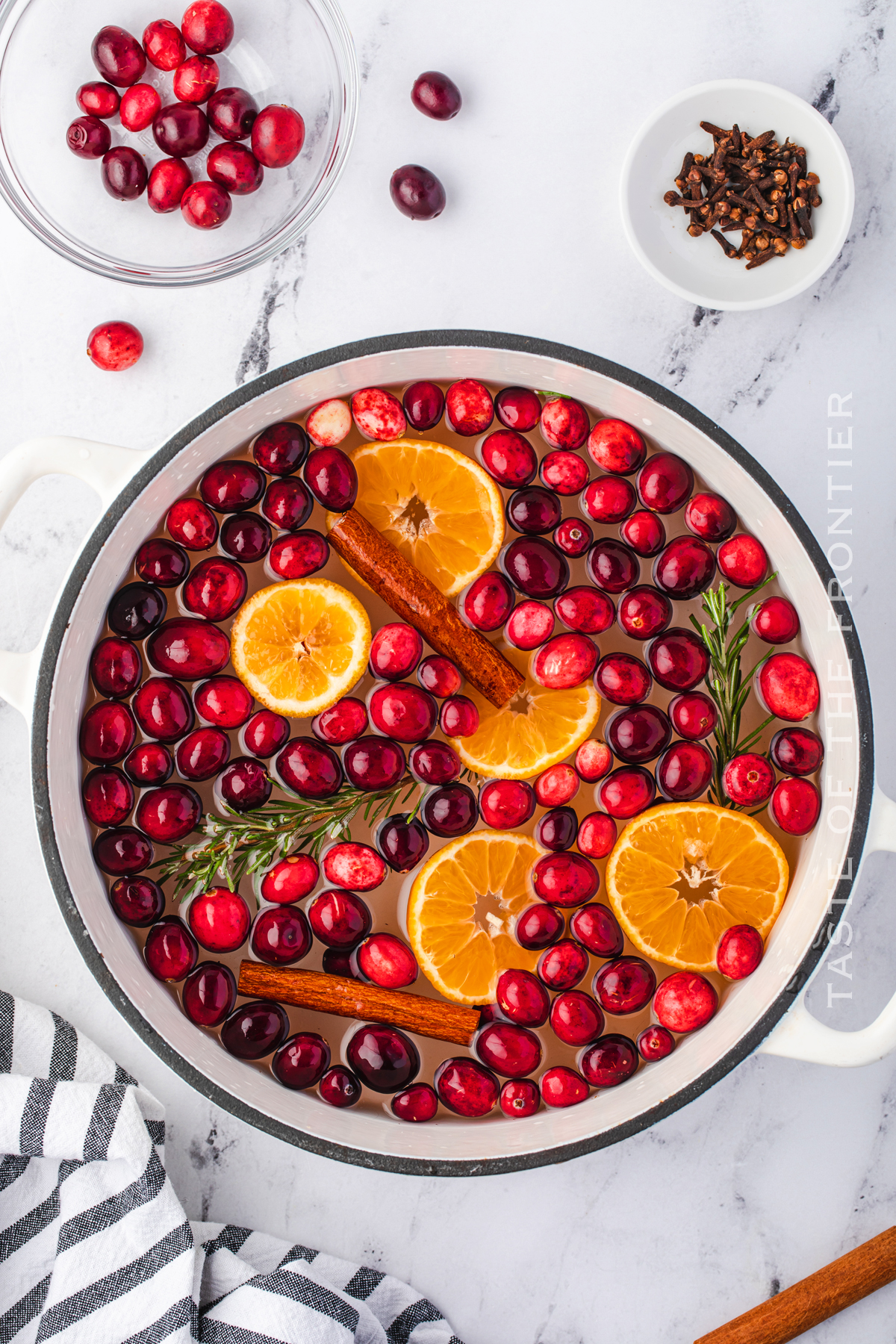 Stovetop Potpourri with Pomegranates and Cranberries - Boxwood Ave.