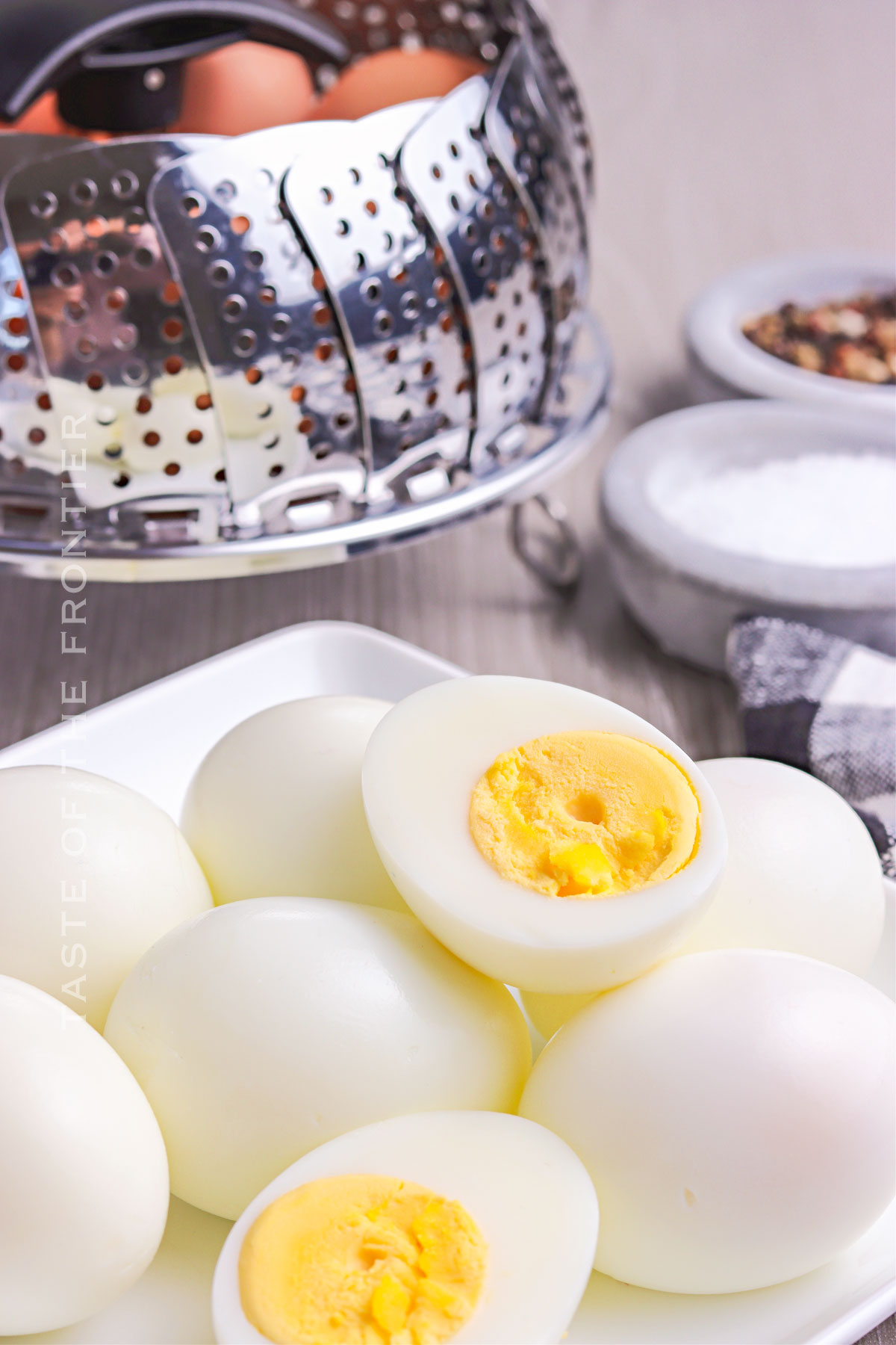 Steamed Eggs {Hard Boiled} - Cooking Classy