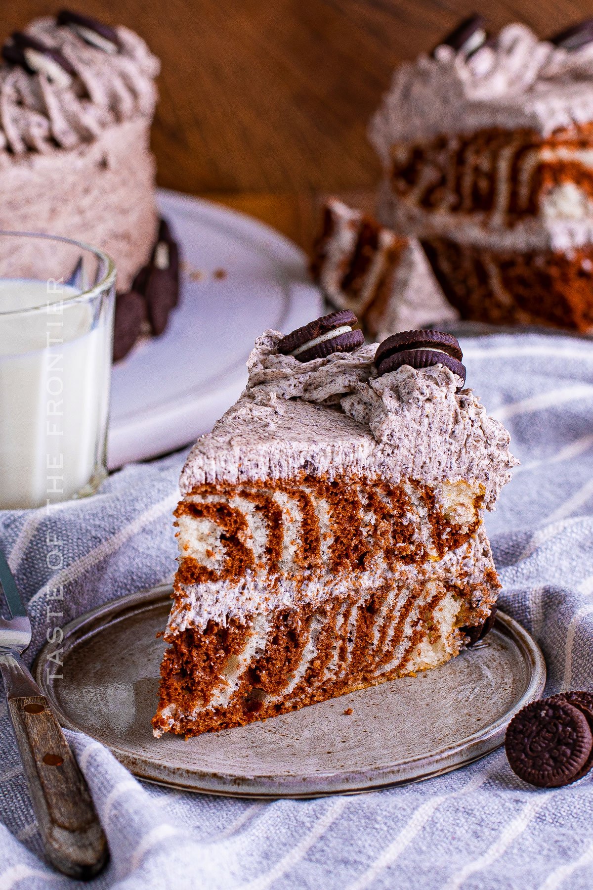 Zebra Cake with Easy Cream - All We Eat