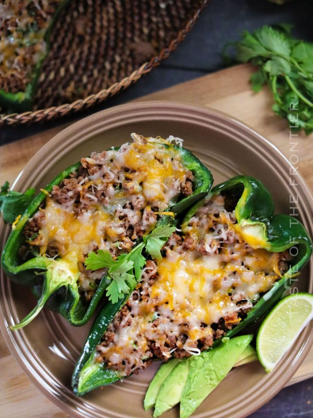 30 Minute Stuffed Poblano Peppers Recipe - Yummi Haus