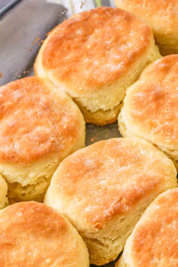 The BEST 7-Up Biscuits EVER! - Taste Of The Frontier