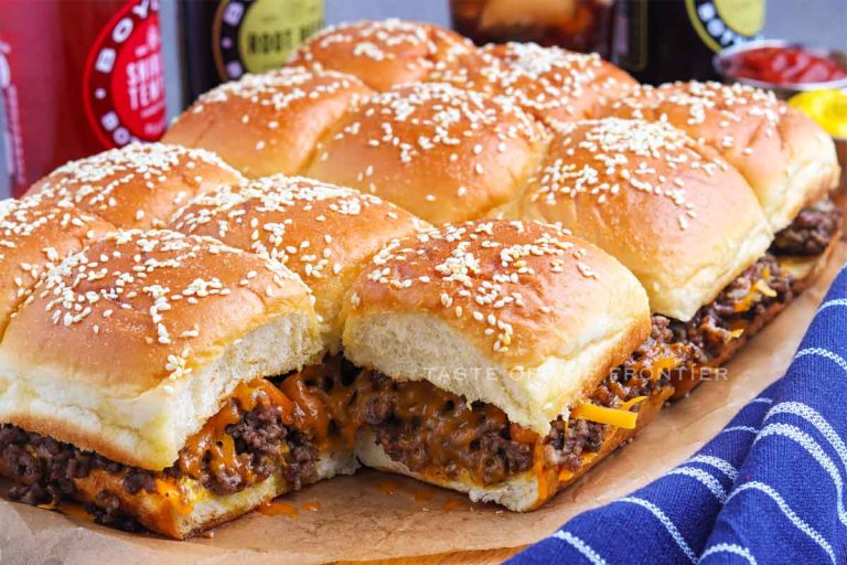 Cheeseburger Sliders With Hawaiian Rolls - Yummi Haus