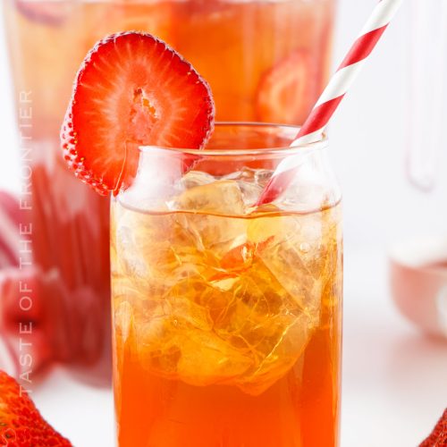 Strawberry Peach Iced Tea - A Classic Twist