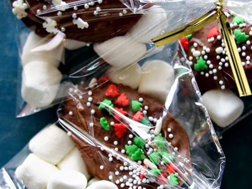 https://www.kleinworthco.com/wp-content/uploads/2023/12/Best-Hot-Chocolate-Spoons-Holiday-500x375.jpg