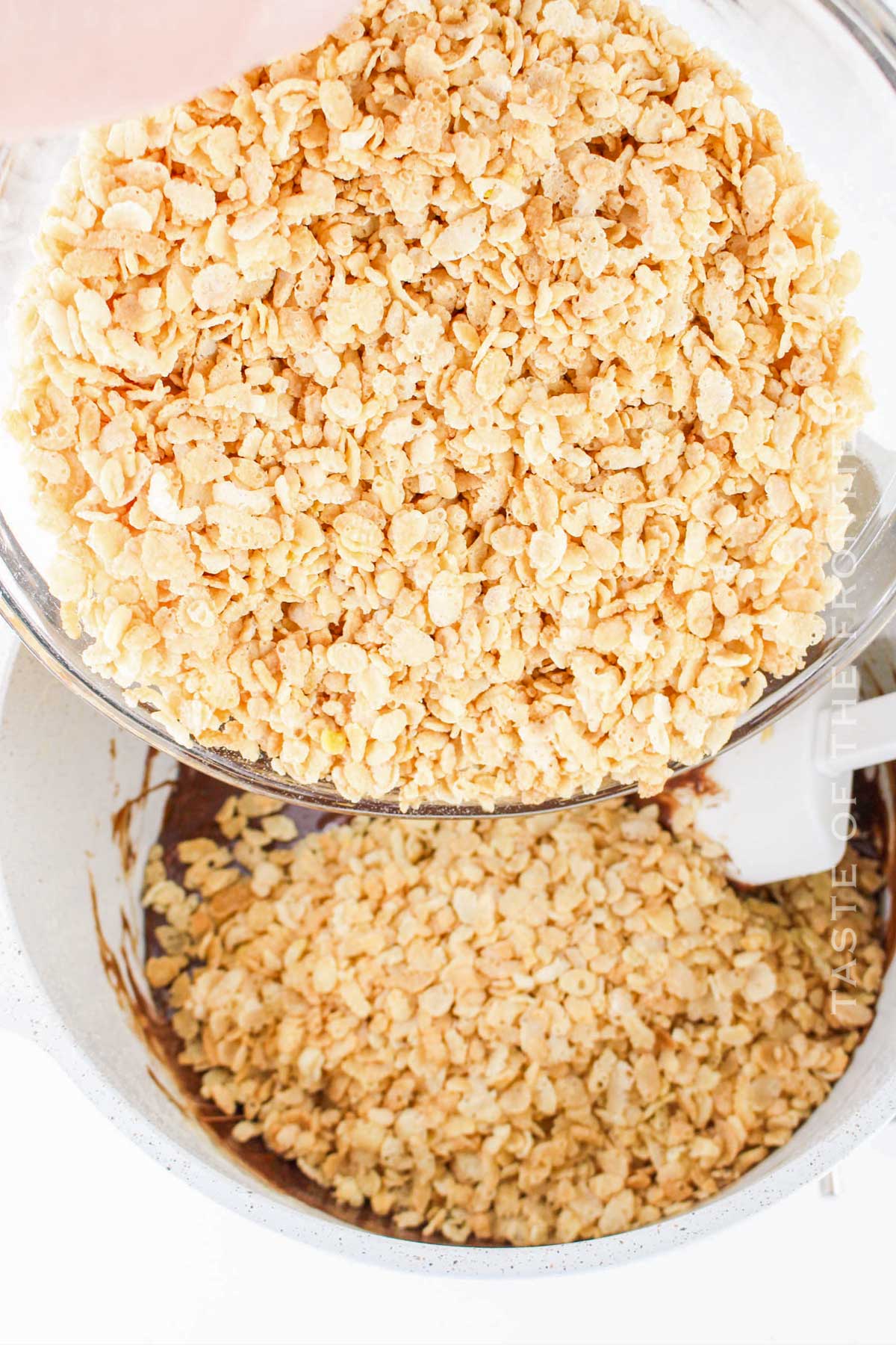 how to make Chocolate Rice Krispies Squares