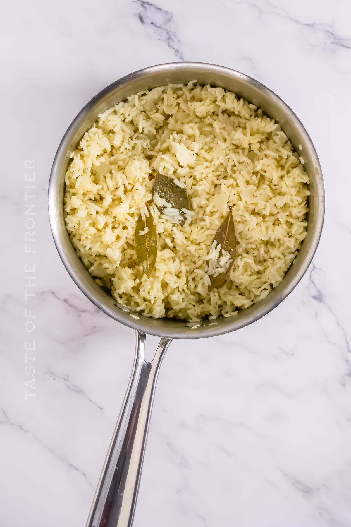 making rice on the stovetop