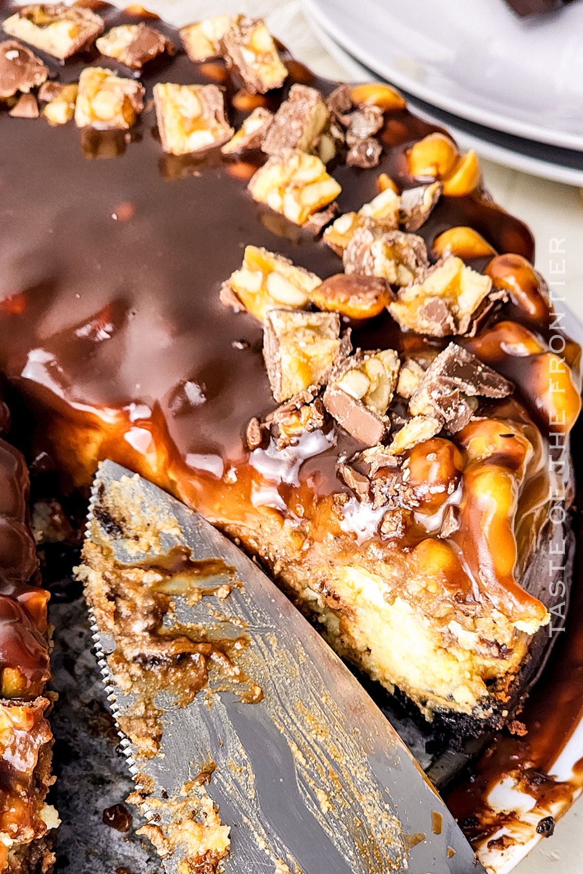 snickers dessert