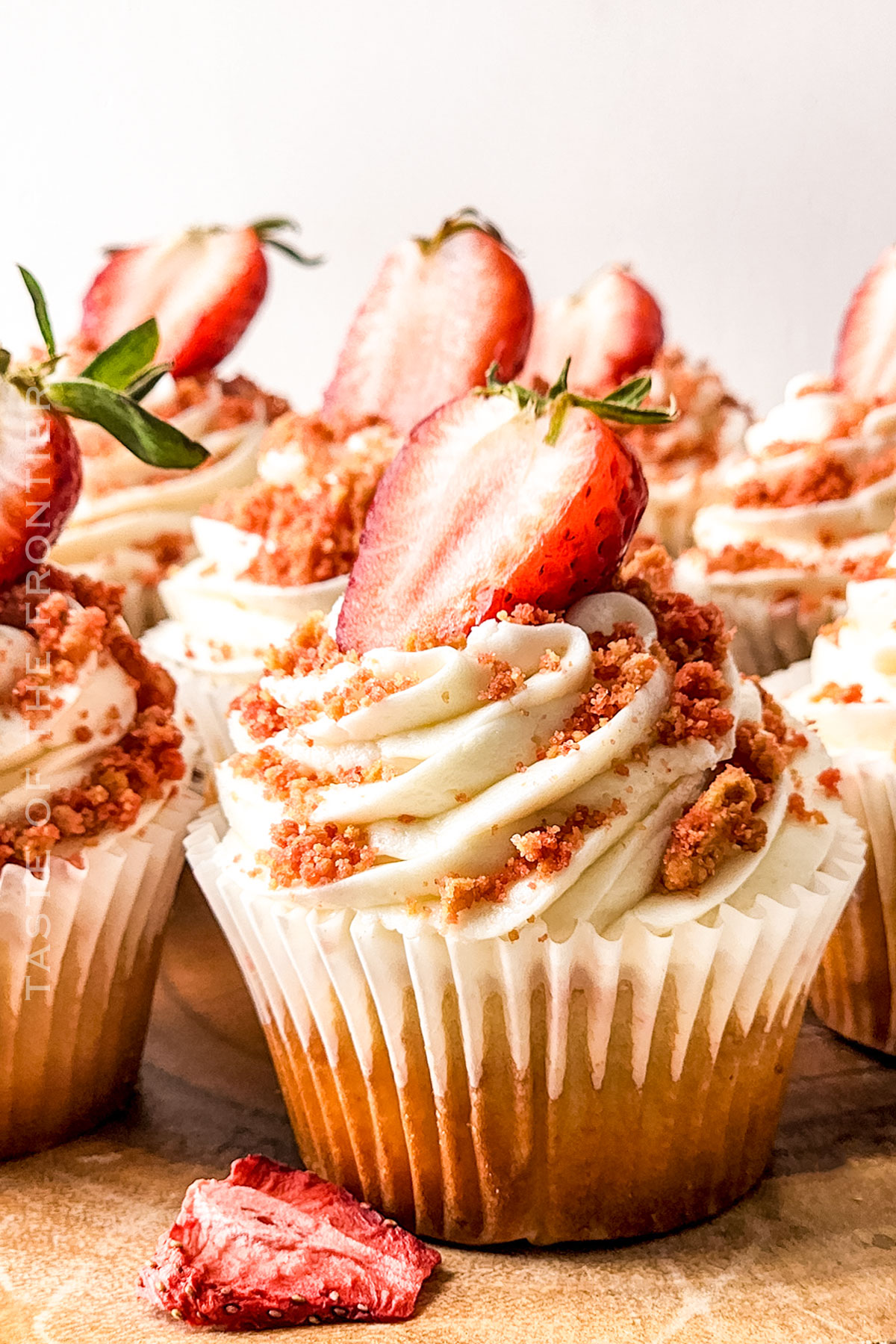 homemade strawberry cupcakes