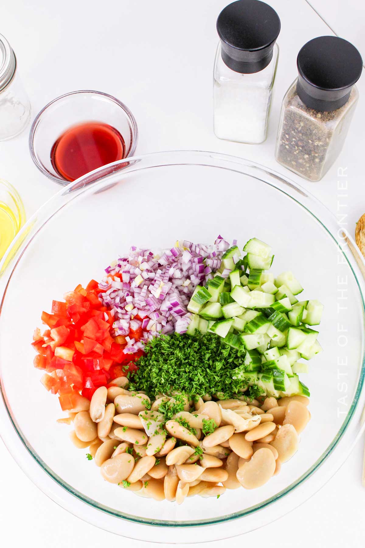 preparing the salad