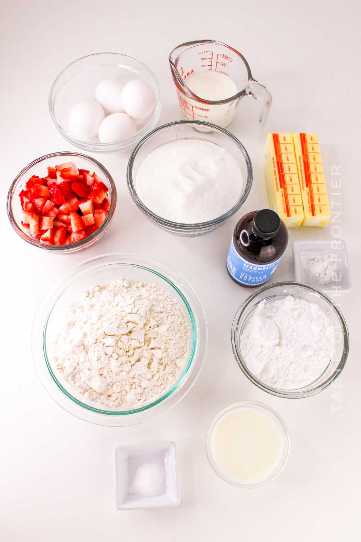 Strawberry Pound Cake ingredients