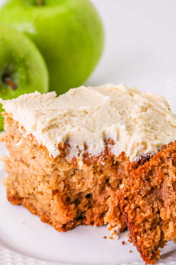 Applesauce Cake