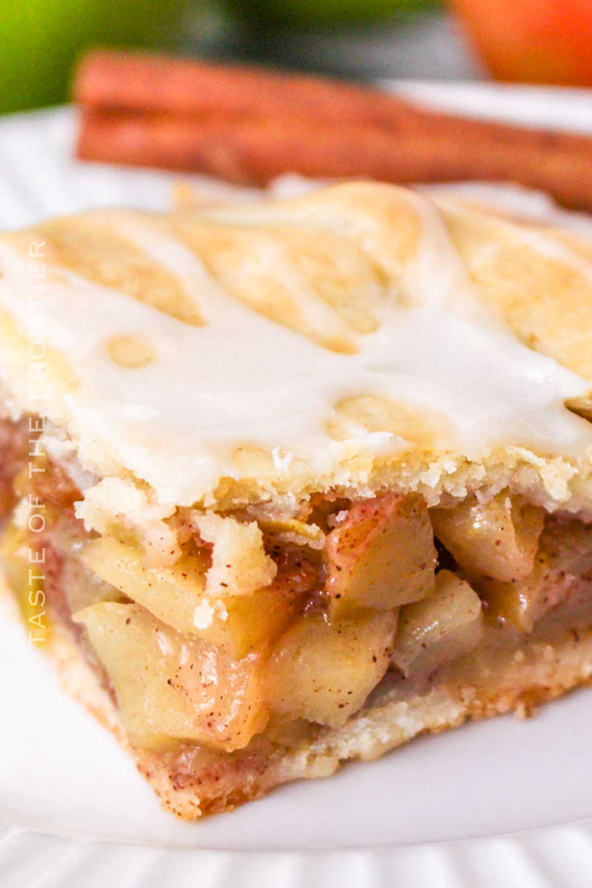 Apple Pie Bars