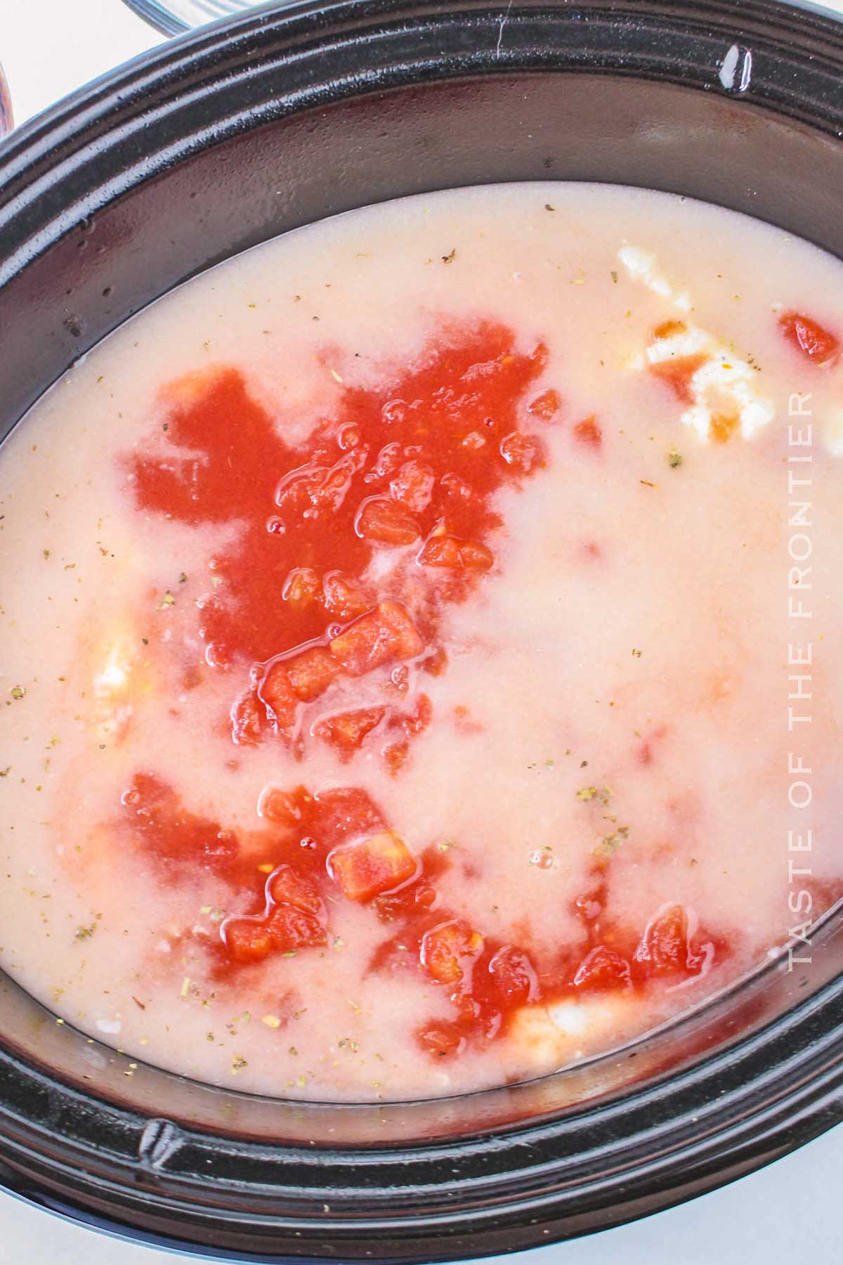 slow cooker chicken tomato soup