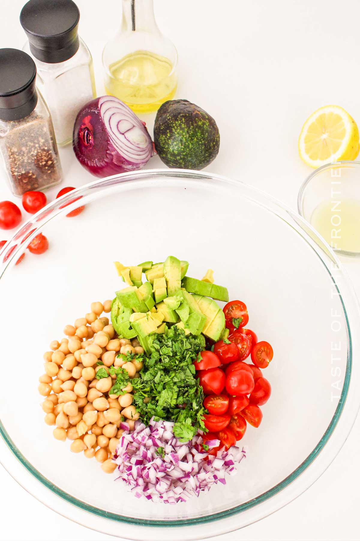 how to make Chickpea Avocado Salad