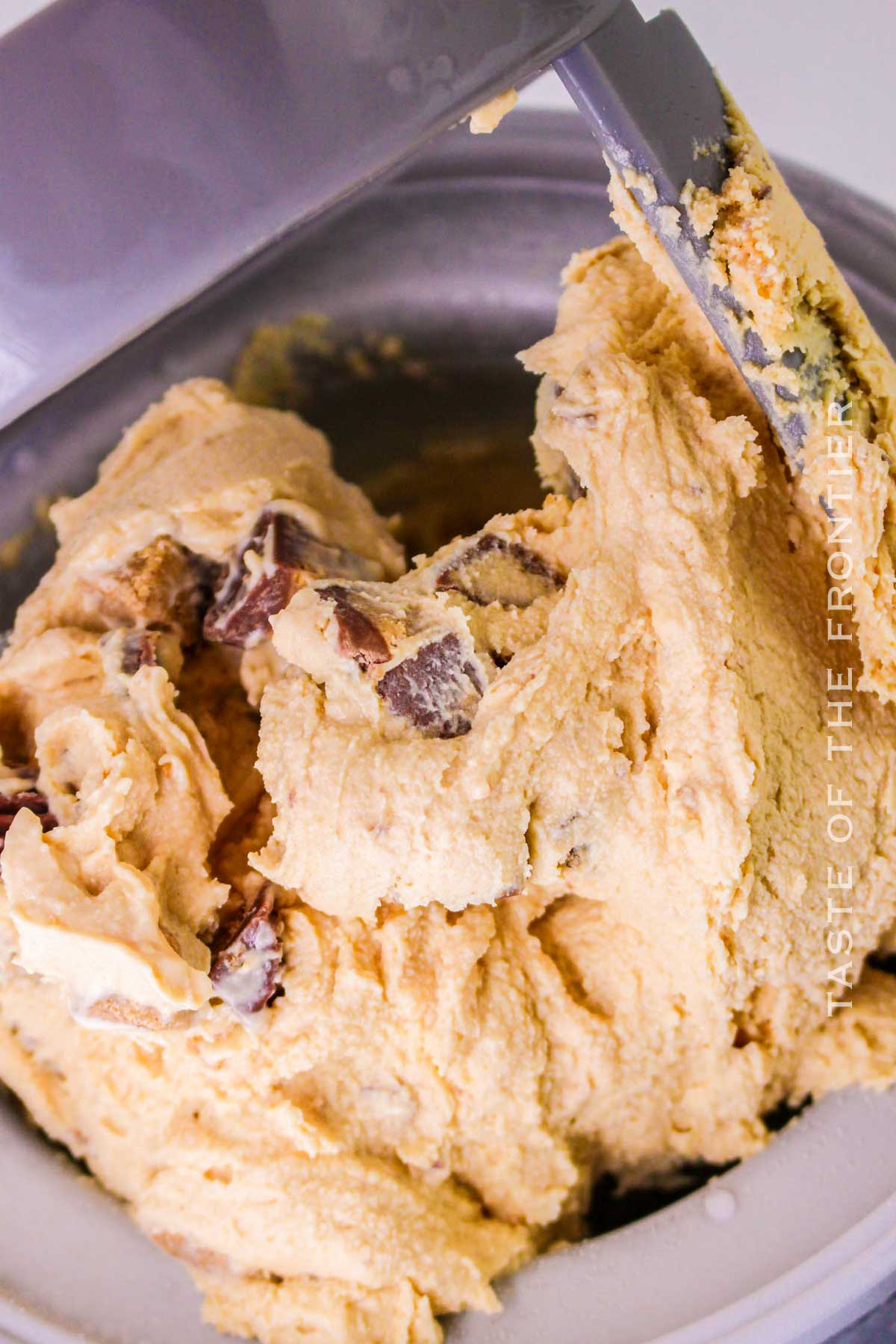 how to make Reese's Peanut Butter Ice Cream