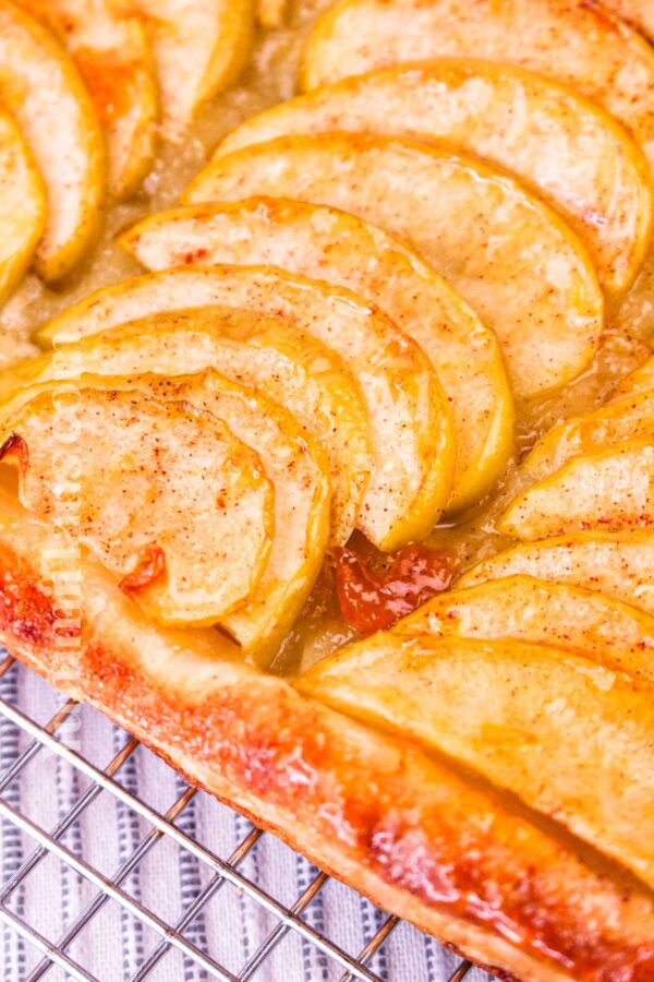 Apple Tart Using Puff Pastry