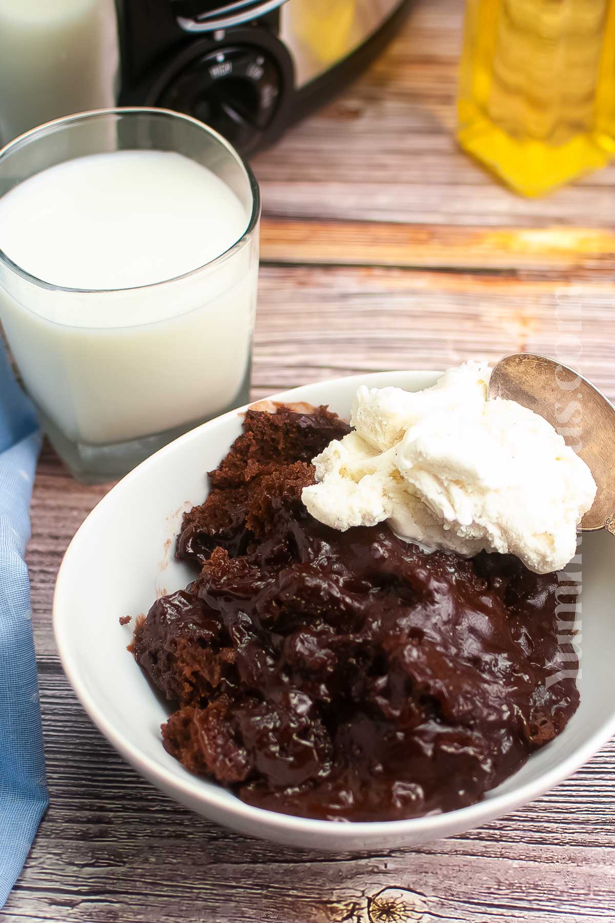 Slow Cooker Chocolate Lava Cake recipe