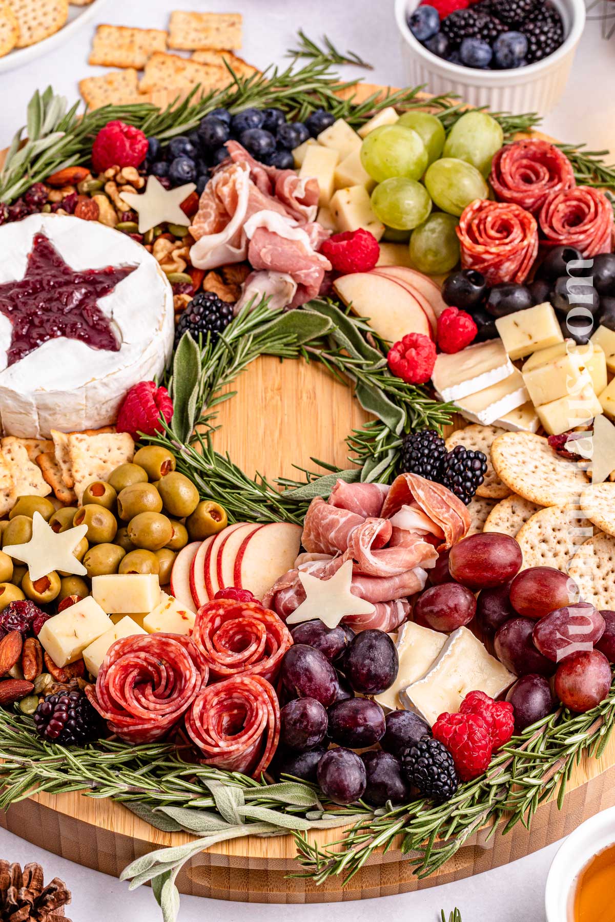 gather snack tray for the holidays