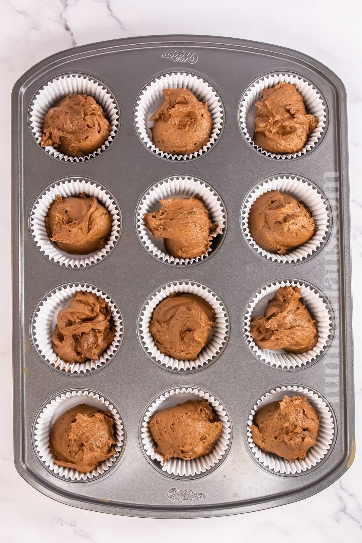 homemade chocolate cupcakes