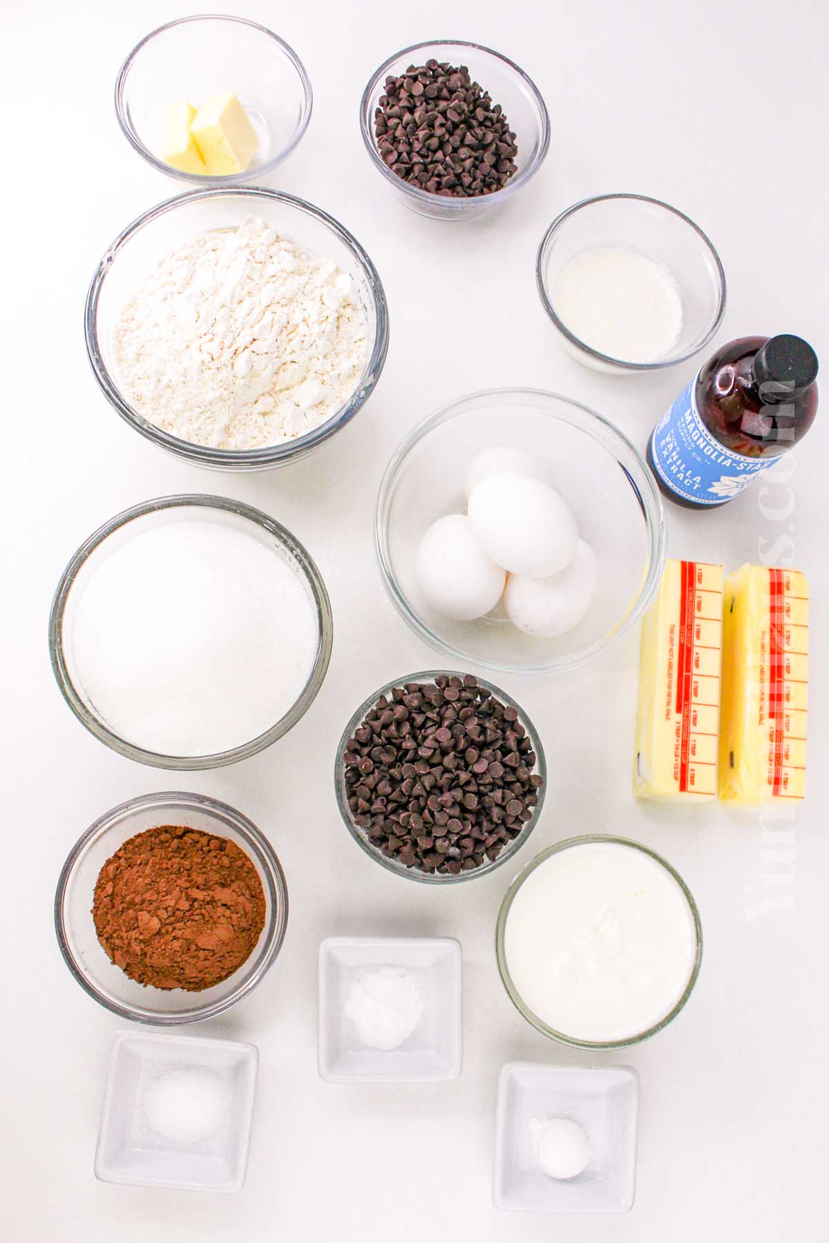 Chocolate Chip Chocolate Pound Cake ingredients