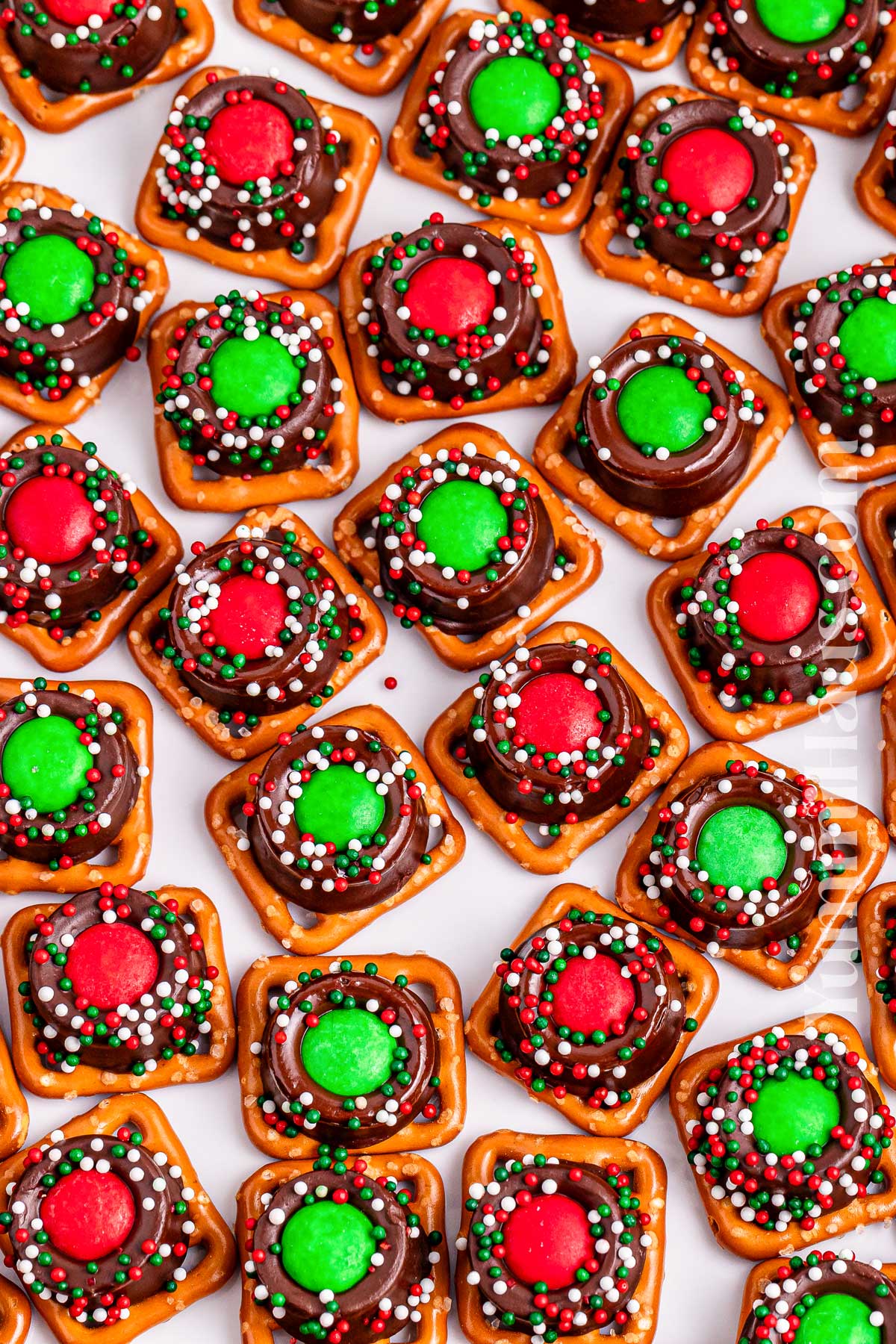 Christmas Rolo Pretzel recipe