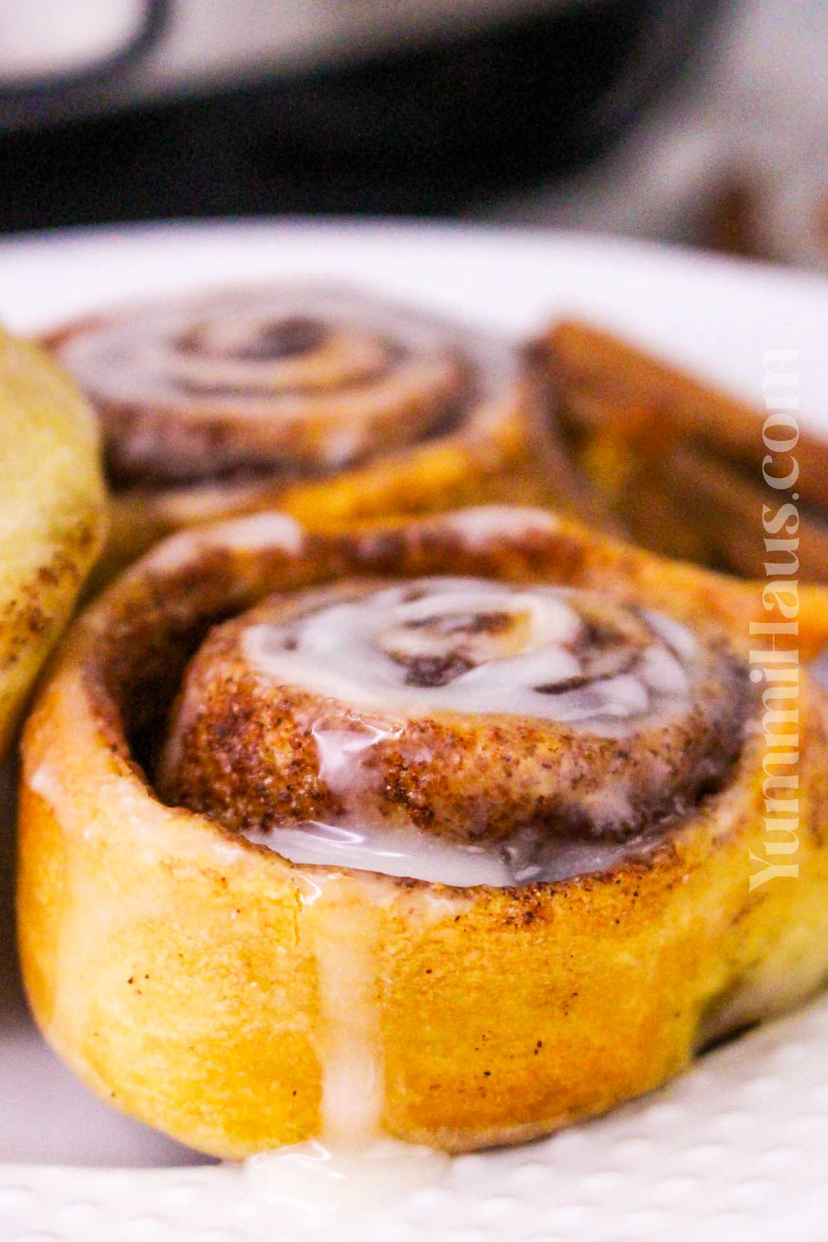 Cinnamon Rolls in Air Fryer recipe