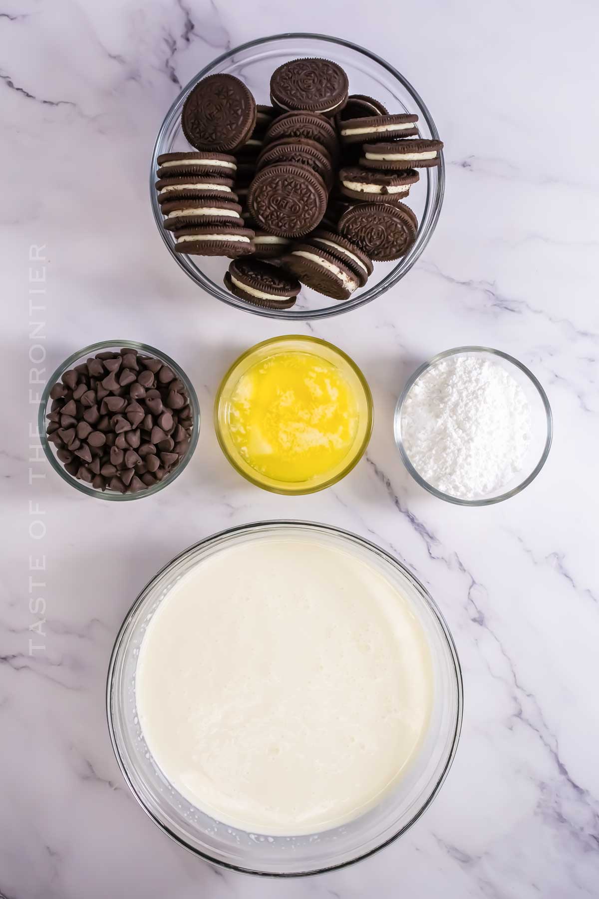 Oreo Mousse Cake ingredients