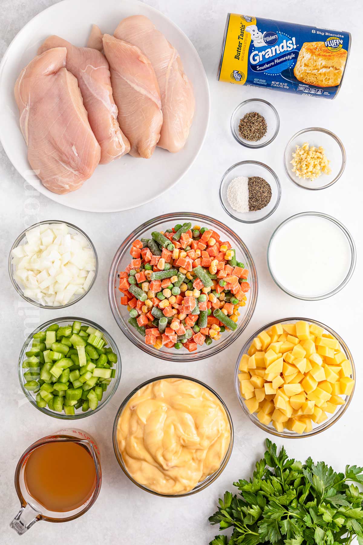 Slow Cooker Chicken Pot Pie ingredients