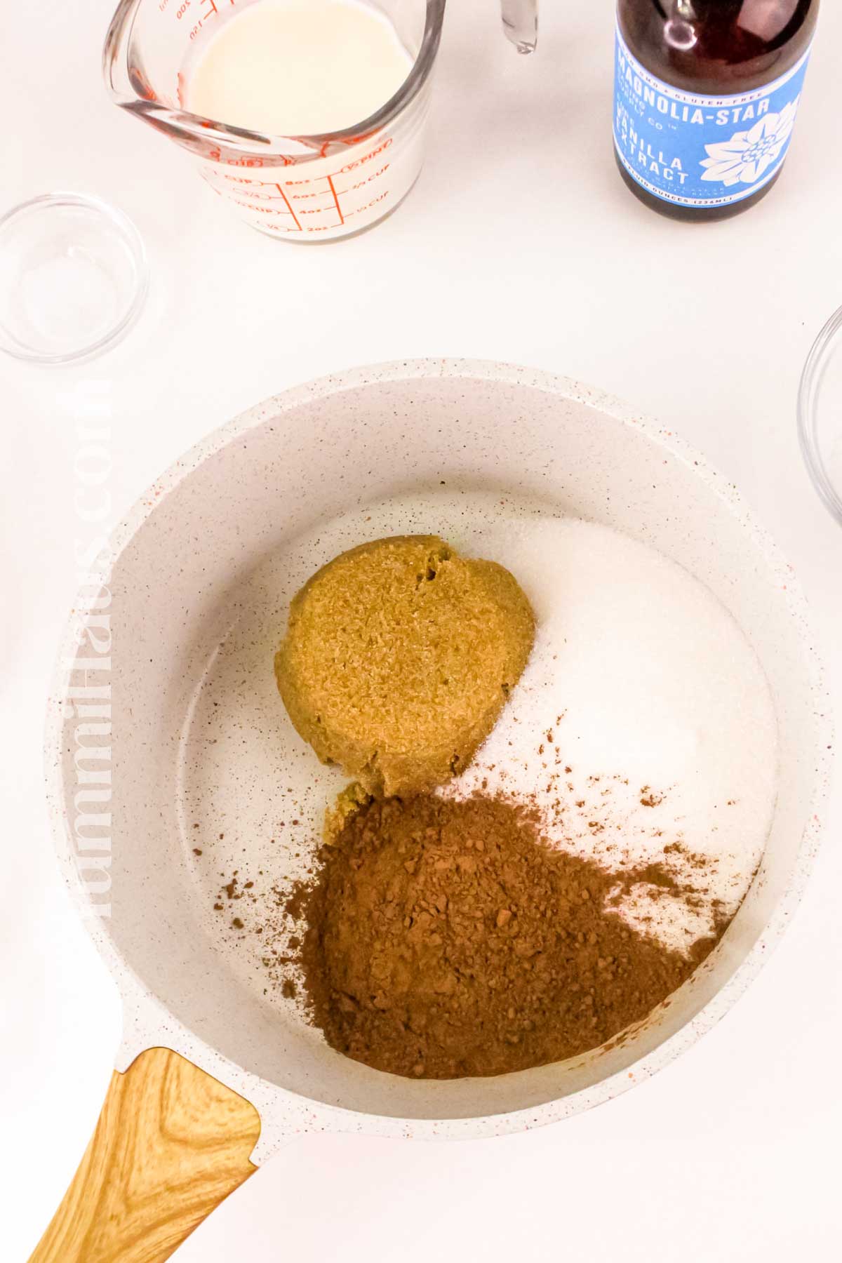 stovetop cooking the praline sauce