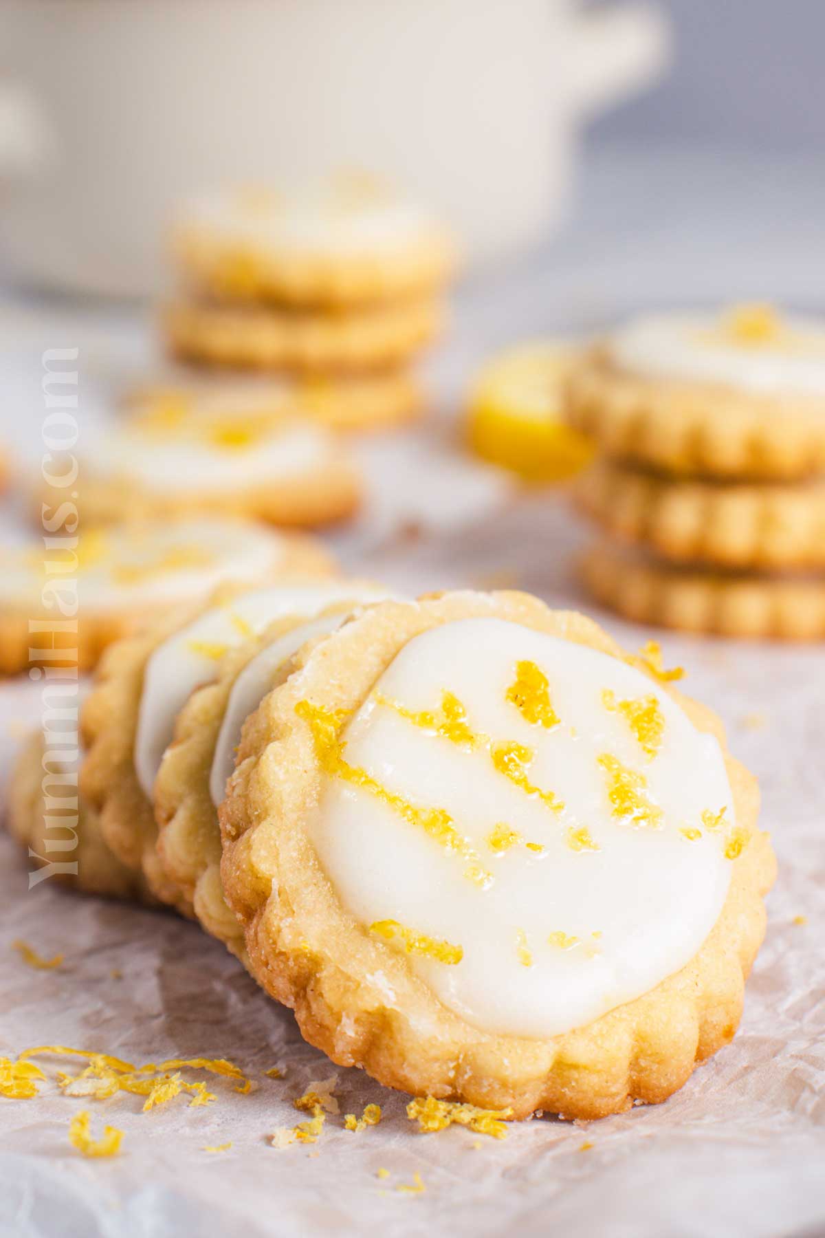 frosted lemon cookies