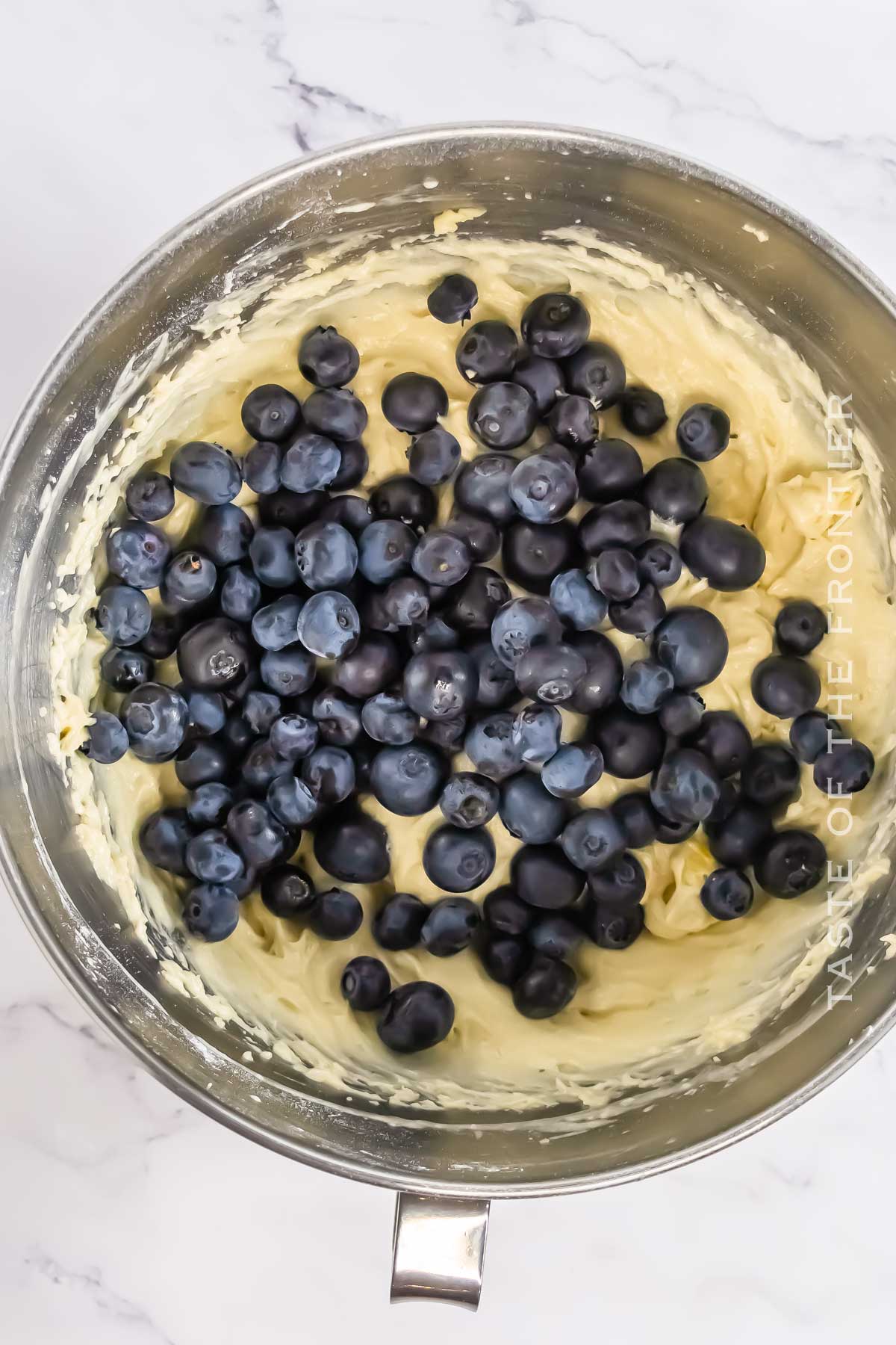 how to make Lemon Blueberry Cupcakes