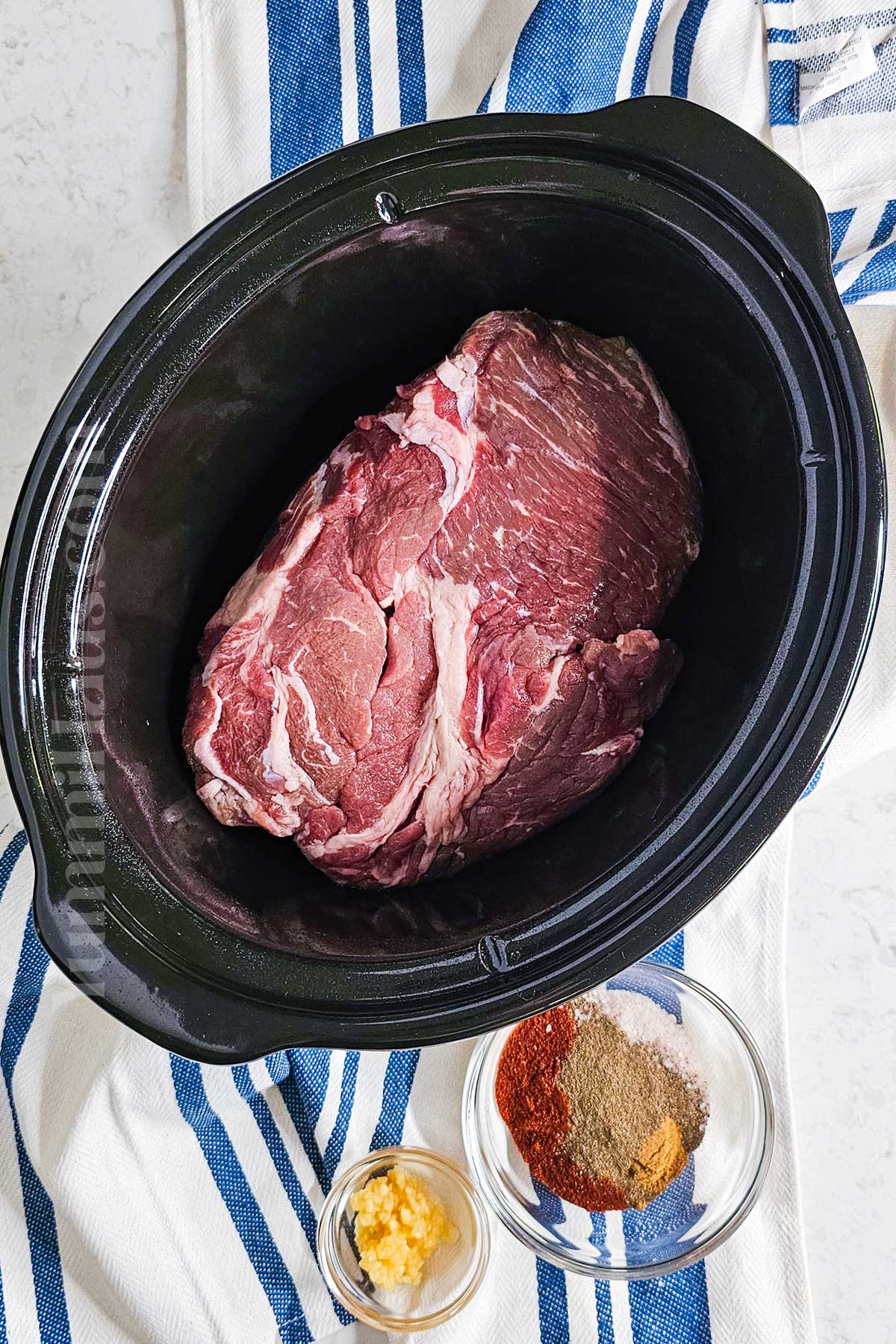 Slow Cooker Shredded Beef ingredients